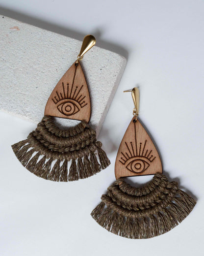 Aretes artesanales macramé Lumen - diseño completo México