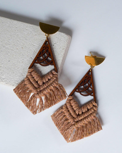 Aretes artesanales macramé Sita - diseño completo México