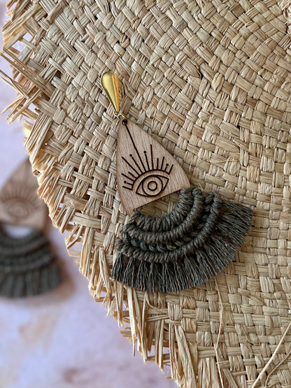 Aretes artesanales macramé Lumen - diseño completo México