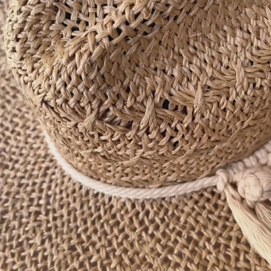 Detalles sombrero Greta de yute natural - Toquilla de macramé tejida a mano horma americana - STELLINA