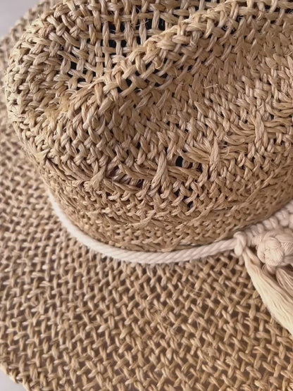 Detalles sombrero Greta de yute natural - Toquilla de macramé tejida a mano horma americana - STELLINA