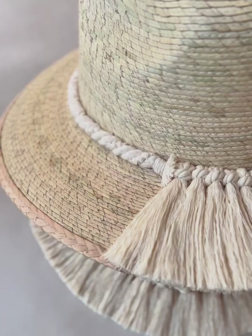 Sombrero artesanal Marbella explorer - Palma blanca con toquilla tejida a mano - STELLINA